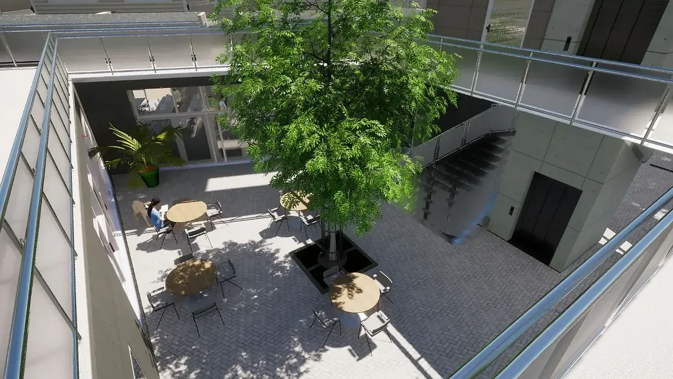 Bahnhofbistro Salzburg, Innenhof mit Baum